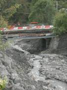 9 le pont au niveau de la departementale a ete endommage 